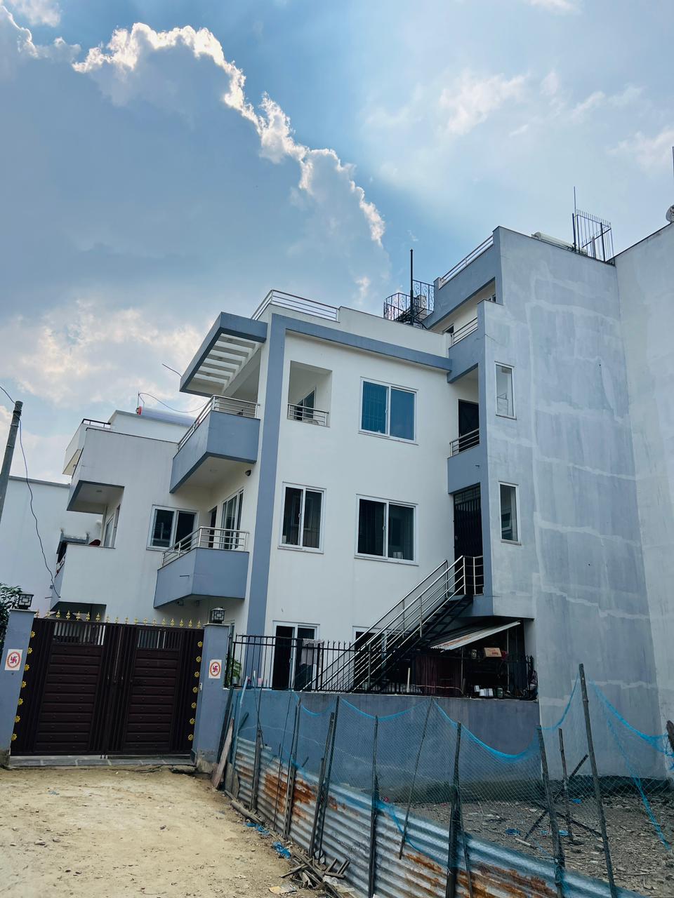 House at Occhu Height